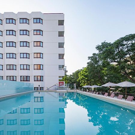 เอสเปเรีย เซบียา Hotel เซบีญา ภายนอก รูปภาพ